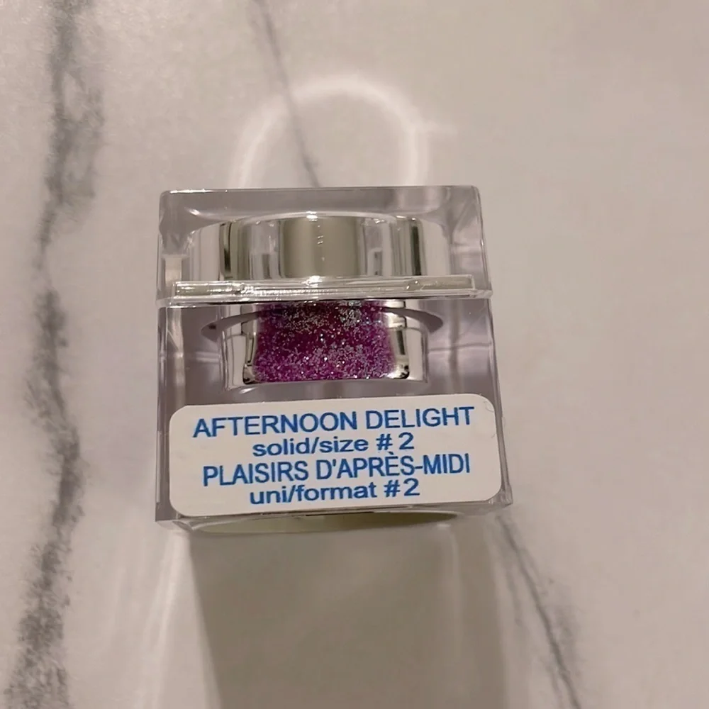 Lit Cosmetics - Afternoon Delight shimmer shadow